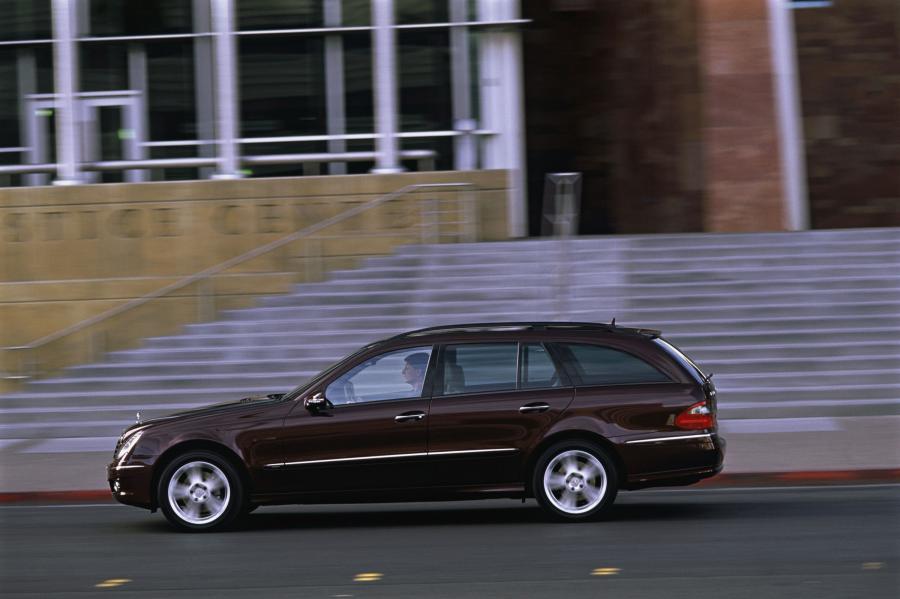  Mercedes-Benz E-Class Estate 2007 года  (фото 42 из 43)